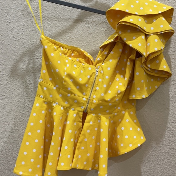 Gracia *Yellow* Polka Dot Off Shoulder Top - Picture 4 of 5